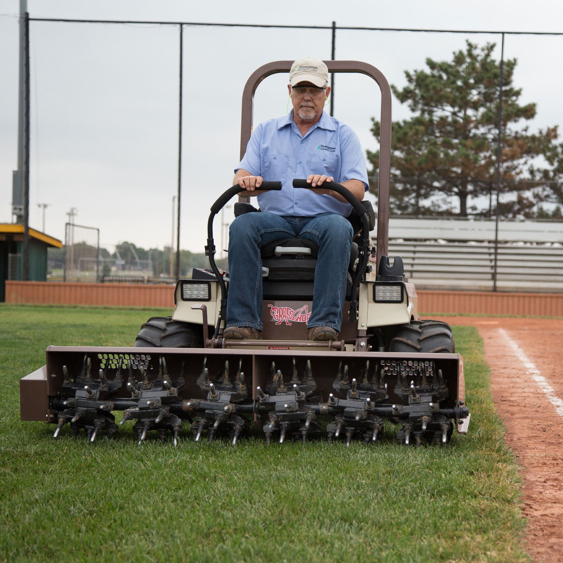 Aera-Vator Coreless Aerator