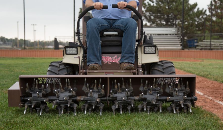 Grasshopper 400 MidMount | Heavy-Duty Commercial Mower