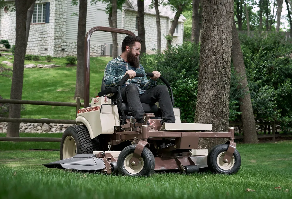 Grasshopper 200V MidMount Smooth-Riding Zero-Turn Mowers