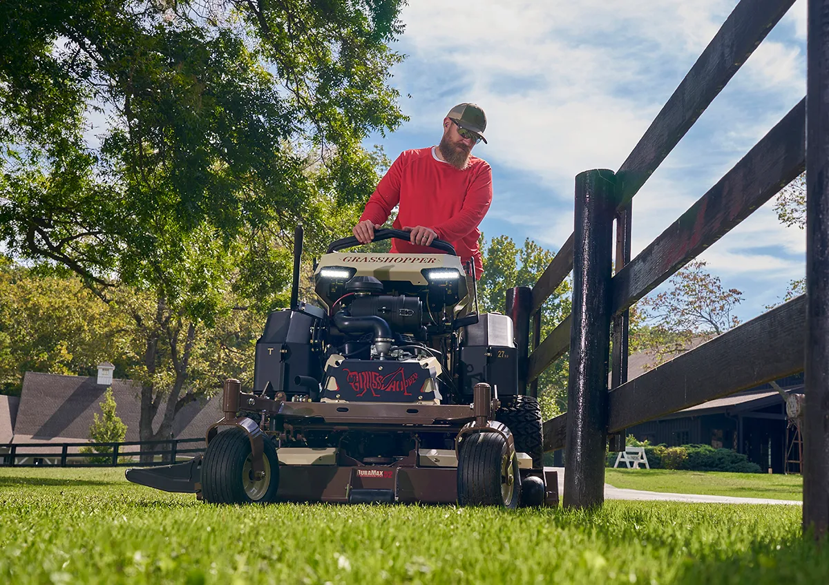 Stand-On Zero-Turn lawn mower for commercial mowing