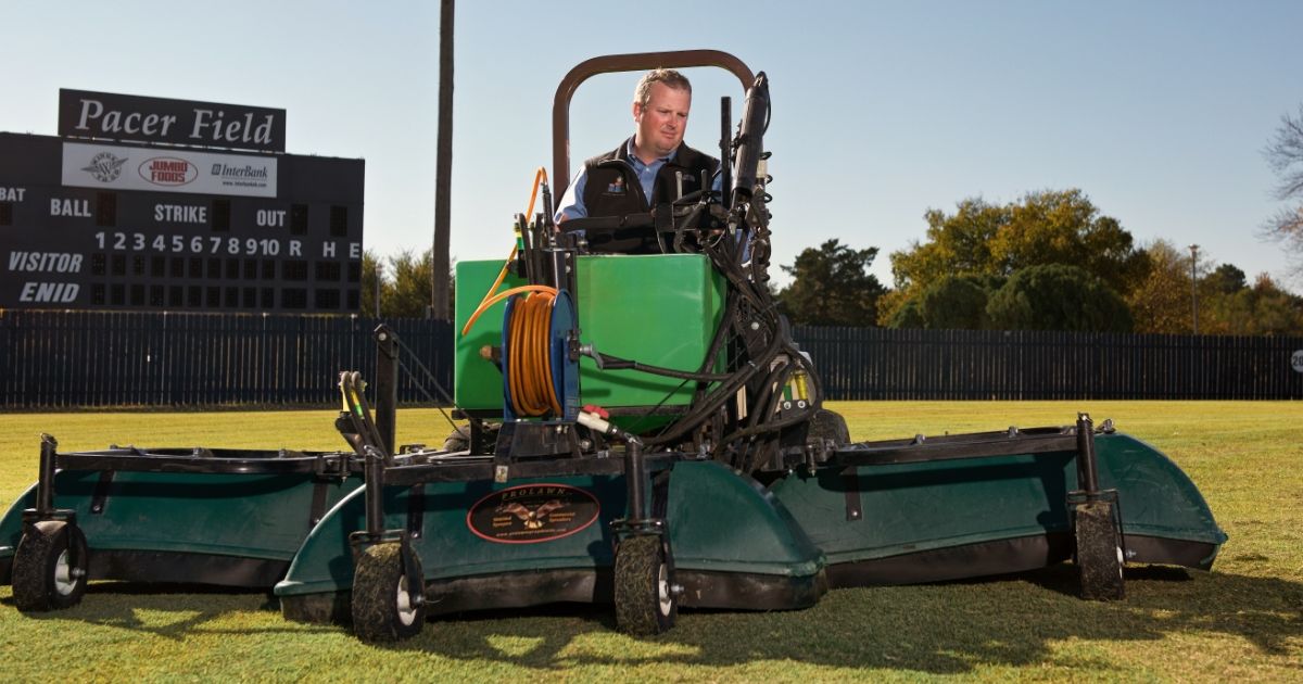 Grasshopper FrontMount Attachment | Zero-Turn Sprayer