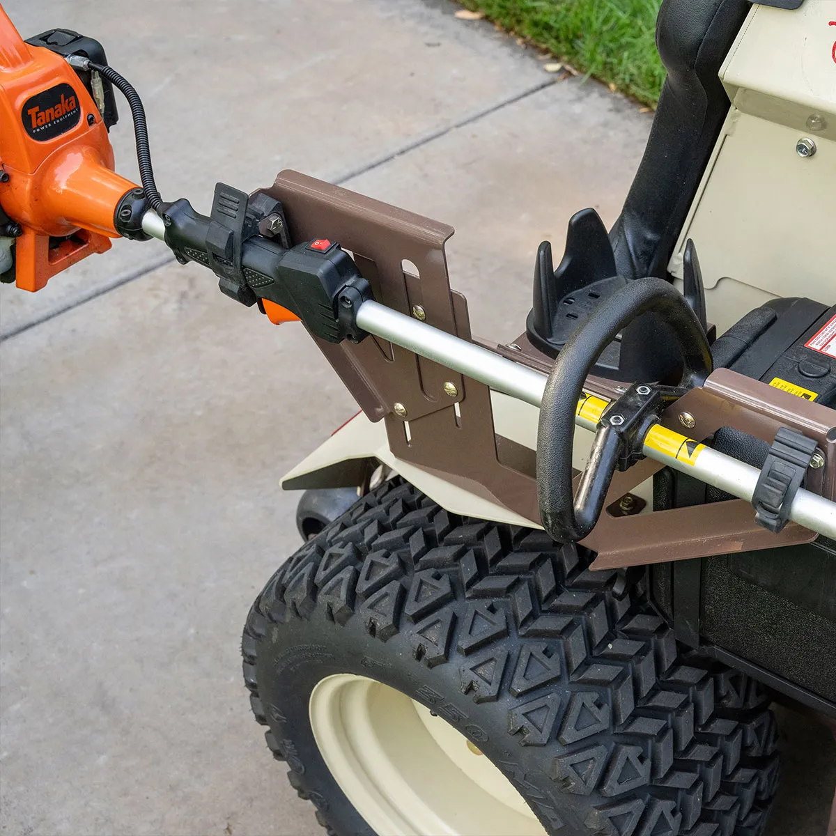 Stand On Trimmer Mount Kit